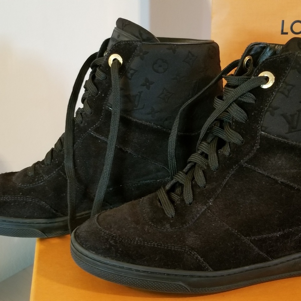 Millennium Sneaker